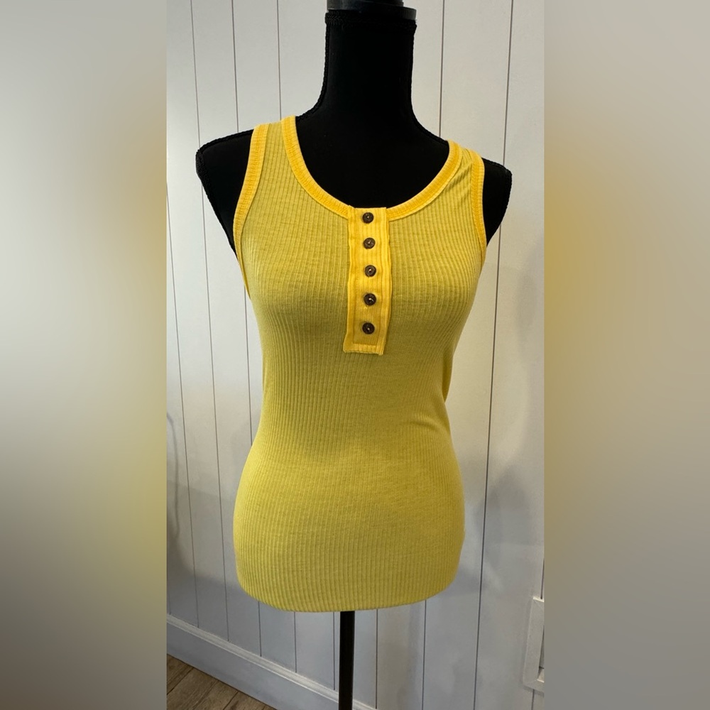 Brand new Zenana tank top
